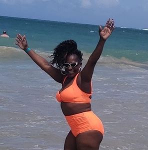 Meet your Posher, Janice